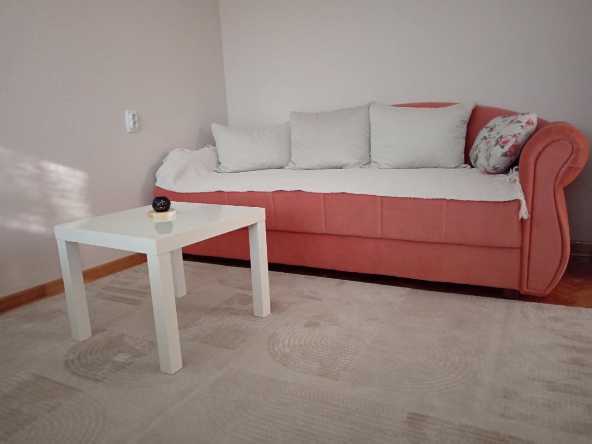 Red Square Apartment Pirot Kültér fotó